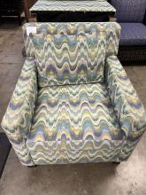 Comfortable and WIDE wavy pattern sofa chair